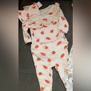 Baby girl fall outfit 0-3 months